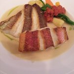 KAIRADA - ランチ本日の魚料理　真鯛と尾長鯛のポワレ