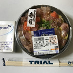 スーパーセンタートライアル - 料理写真:海鮮ばら寿司＝３９９円