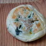 パン工房 麦の里 - 野沢菜油炒めおやき　