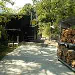 アウストロ - お店までの長いアプローチ