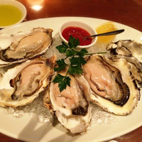 37 Steakhouse & Bar - 