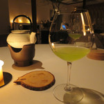 AZUR et MASA UEKI - 福岡八女の水炊き茶