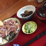 旬食健美  田しろ - いわし丼
            鰯増量して￥874というお値打ち価格！