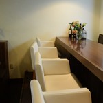 ビストロヒマワリ - 店内の雰囲気