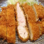 かつ敏 - ジャンボチキンかつのアップ