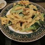 上海庭 - きくらげと野菜玉子炒め