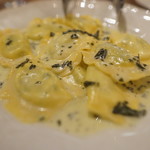 バール エ ターヴォラ カルダ ラ・ジョストラ - ゴルゴンパスタ