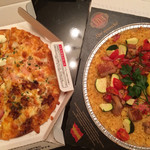 ピザーラ - 夏のよくばりクオーターと、夏野菜とグリルチキンのパエリア