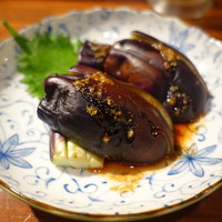 ステーキ鉄板焼 しゅうえ - 焼き茄子