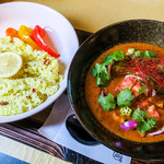 スプーンソング - 「アレッピー・フィッシュ」（1,300円）。