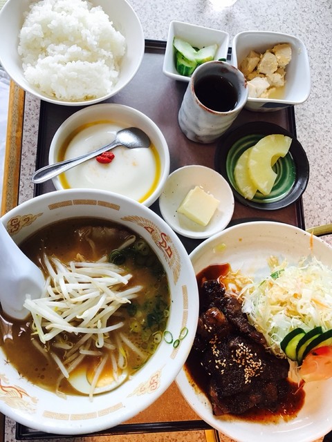 豚太郎 津乃峰店>