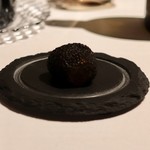 モトイ - トリュフ