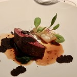 モトイ - 鹿児島県産黒毛和牛フィレのロティー、トリュフ