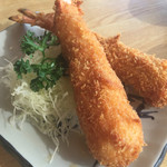 まるは食堂旅館 - エビフライ