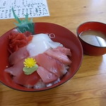 ひとみ食堂 - おまかせ丼