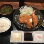 豊か - ロースとんかつ（80g）＋エビフライ