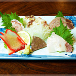 Kujira sashimi (whale sashimi)