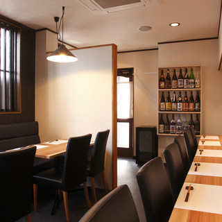 A comfortable space for adults with Japanese elegance and a sophisticated modern atmosphere.