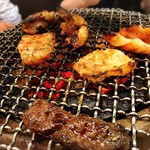 焼肉ここから - 夜は七輪が登場！店内の換気◎