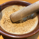 麺匠 喜楽々 - 濃厚担々麺：細麺（摺り胡麻アップ）