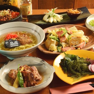 ★沖縄料理とお酒に合う肴を楽しむ！