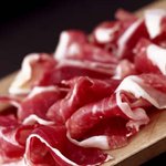 シュハリ・テンマ - スペインといえば生ハム！イベリコ豚を使用してます