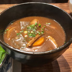 蔵人厨 金鯱 - 根菜たっぷりのお味噌汁。どんぶりサイズで、出て来ます