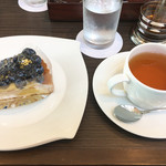 Lake Biwa Marriott Hotel Lounge - ケーキセット 1200円プラスサービス料、消費税