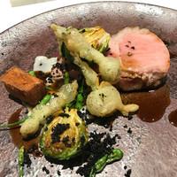ラ ペ - 熟成銘柄豚の香ばしくグリルしたしっとりロースト