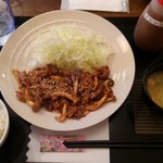 忠太郎 - 近江牛　焼肉定食　￥1000-