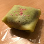 京菓子司 松寿軒 - 初萩 こちらも粒餡