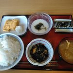 盛岡月が丘食堂 - 朝食セット（３５０円）