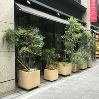 ラ・ボンヌターブル - 