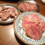 焼肉 ホルモン道場 闇市肉酒場 - 