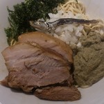 煮干し中華そば一燈 - 「牡蠣の和え玉」＋「神豚的なオマケ」