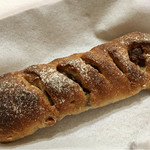 Pane Ho Maretta - くるみ×もも×ロッシュチョコ ¥230+税