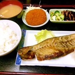 十八番 - 鯖コロッケ定食。¥800。