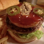 ヴィレッジヴァンガード ダイナー - ハワイアンローラーコースターバーガー