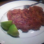 オーガニックイタリアン・キアリ - 鹿のコトレッタ　フォークは通常のもの　お肉がデカイんです