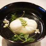 わらび野 - 伊勢の蛤のしんじょうのお椀（2017/5）