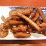 大衆居酒屋　末廣屋 - 牛蒡と鶏皮の煮物