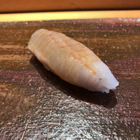 伊勢鮨 - 松川カレイのエンガワ昆布締め