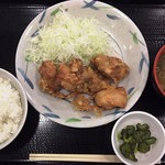 西紀サービスエリア（下り線） フードコート - 唐揚げ定食（700円→500円）