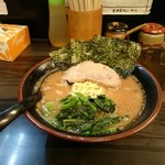 横浜家系らーめん 武術家 - デフォルトラーメン680円（税込)