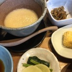 御厨 - とろろ汁、金平、香の物