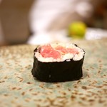 鮨 たかはし - 鮪中太巻き