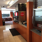 Honolulu International Airport JAL Sakura Lounge - 