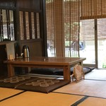 丹三郎 - 【2017.8.2】趣きある店内。