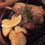 ニニョ トラヴィエソ - 