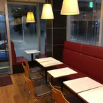 Kentakki Furaido Chikin - 店内